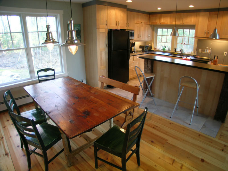 Barn Pendants Add Touch Of Modern Flair To Rustic Maine Home