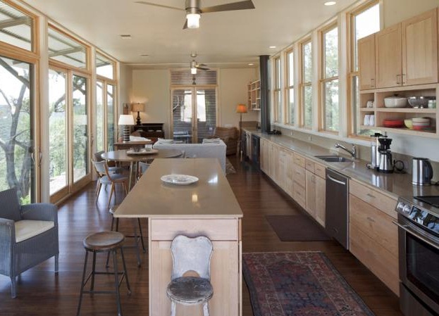 Modern Ceiling Fan Lends Cool Modern Touch To Texas Space