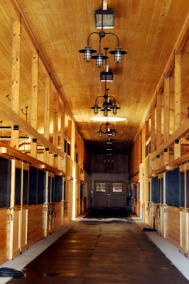 Rustic Chandeliers Add Bit Of Elegance To Ny Horse Barn